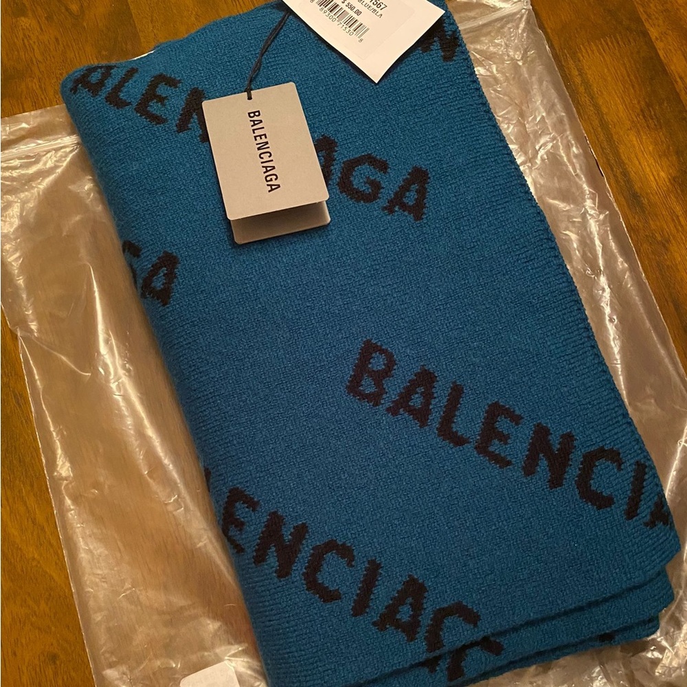 Brand New Balenciaga Logo wool scarf